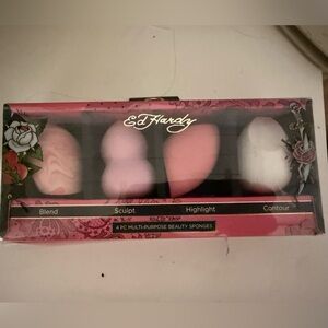 Ed Hardy Pink and White Makeup Sponge Kit